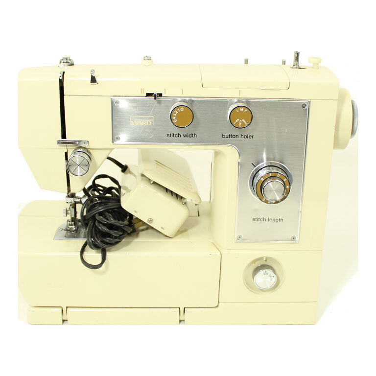 Minnesota Tool Library Sewing Machine (2000456)