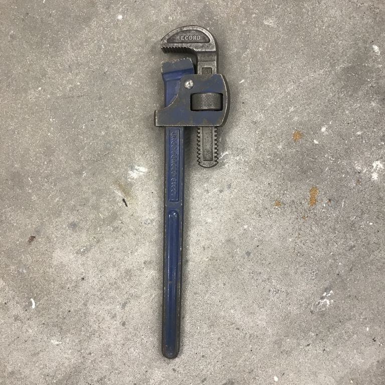 Pipe Wrench
