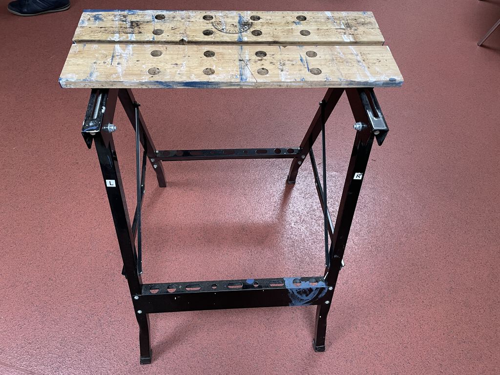 Work bench / work mate