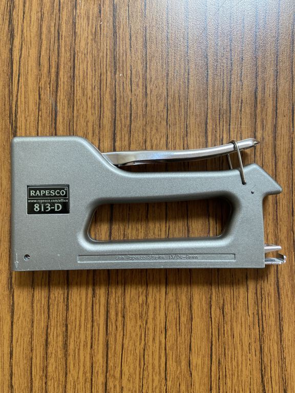 Rapesco 813-D staple gun