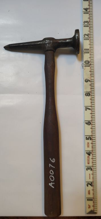 pick & finish hammer