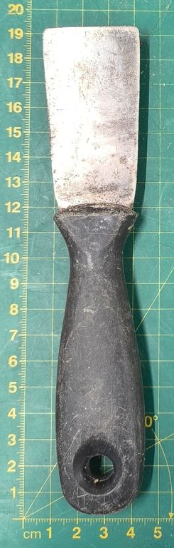 SCRAPER, Flat - 1.5" (Checked)