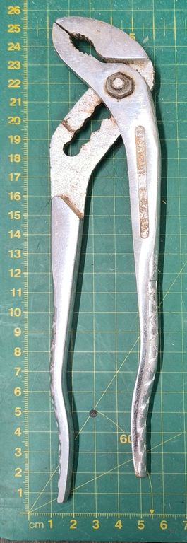 PIPE WRENCH, Channelock Style 06 Chrome Handle (max jaw size 4cm) (Checked)