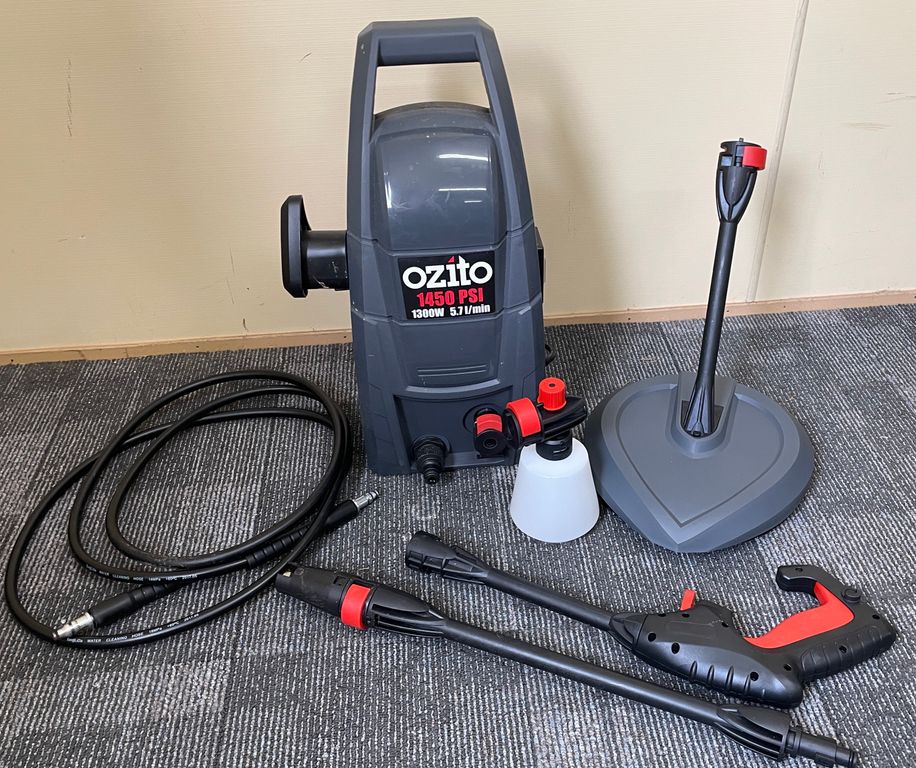 Community Toolbox Canberra Pressure Cleaner Ozito