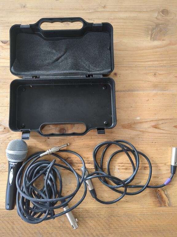 Yoga handheld microphone