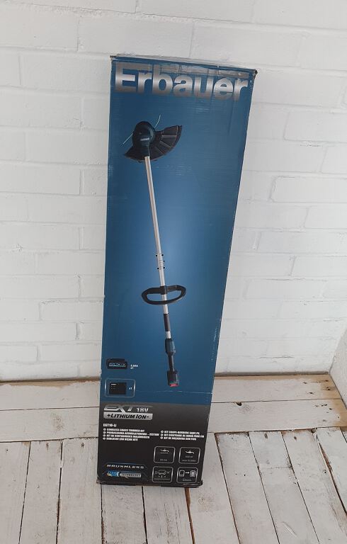 Erbauer Cordless Strimmer