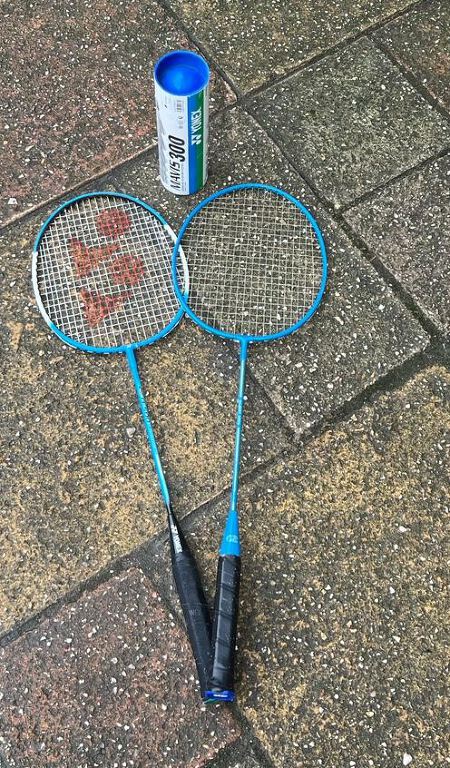 Badminton racket