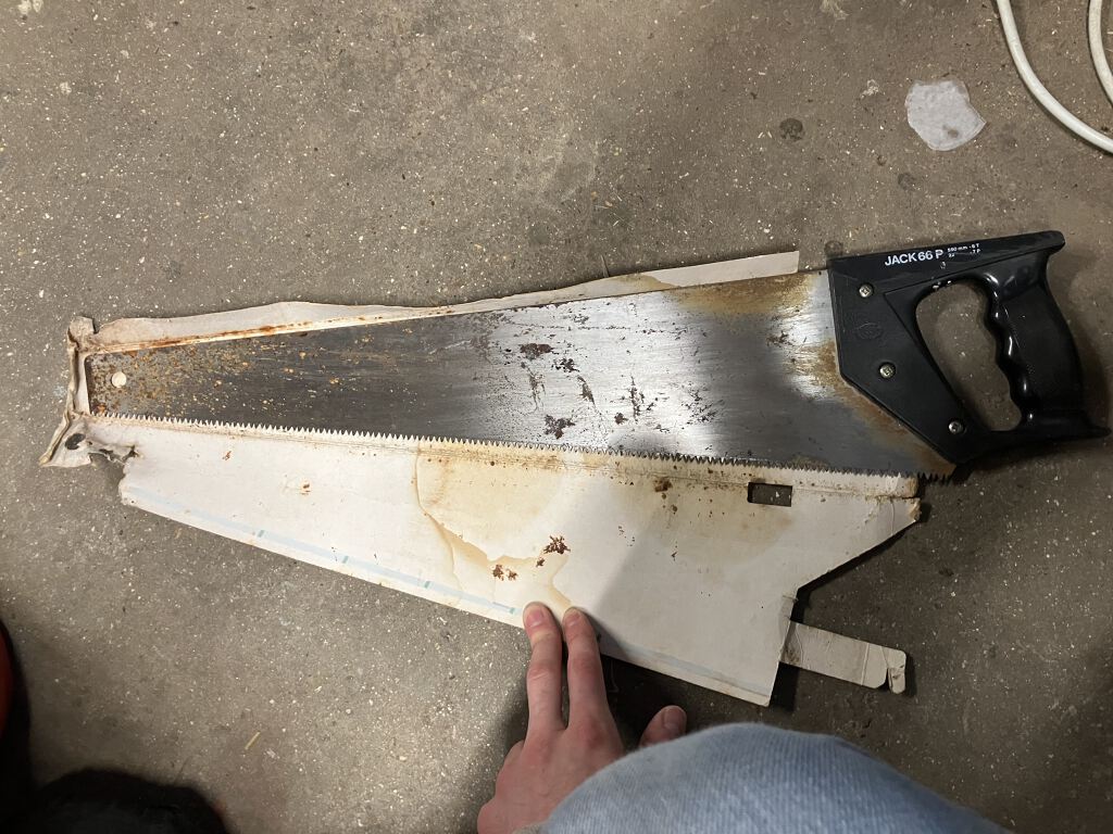 Hand saw