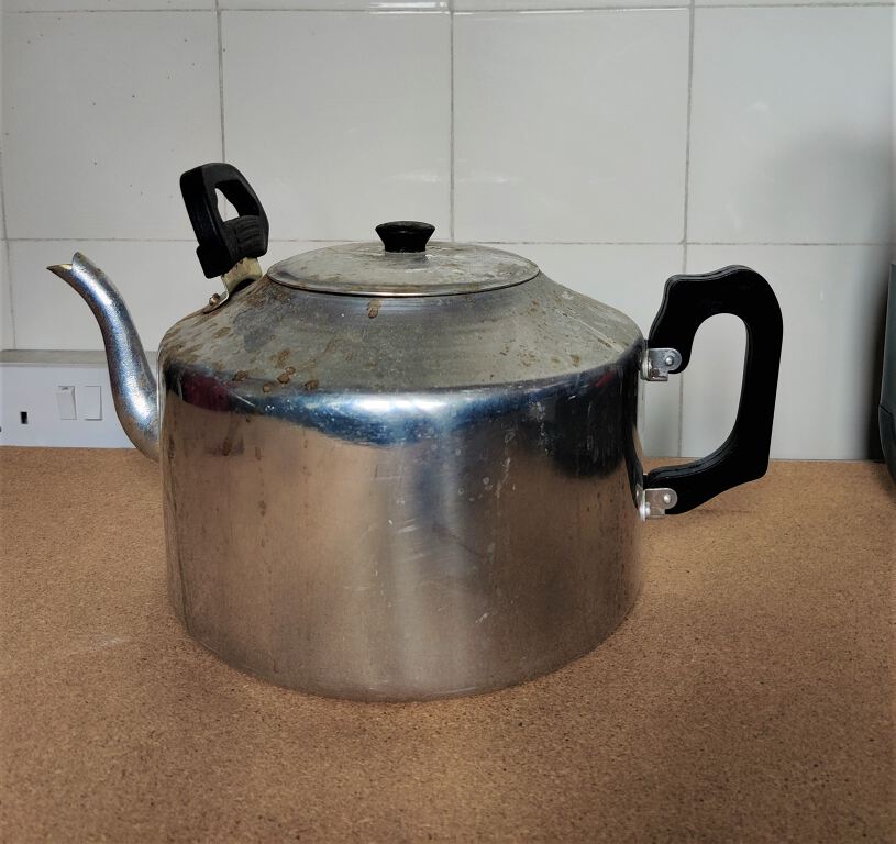 Camping teapot