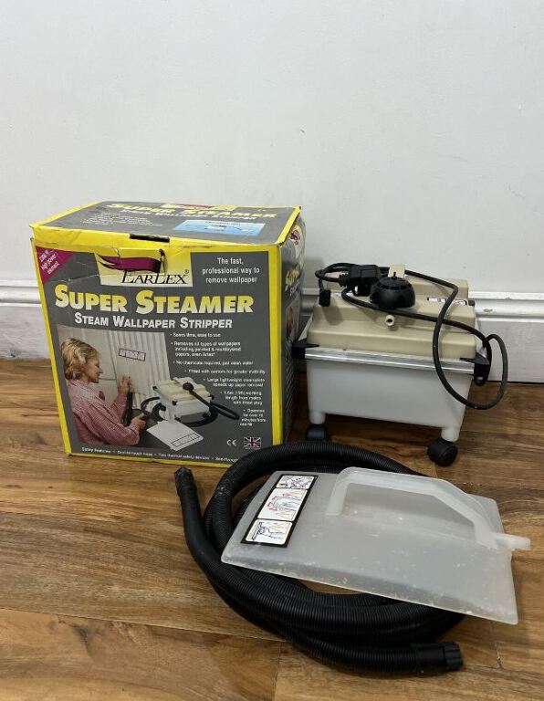 Steam wallpaper stripper