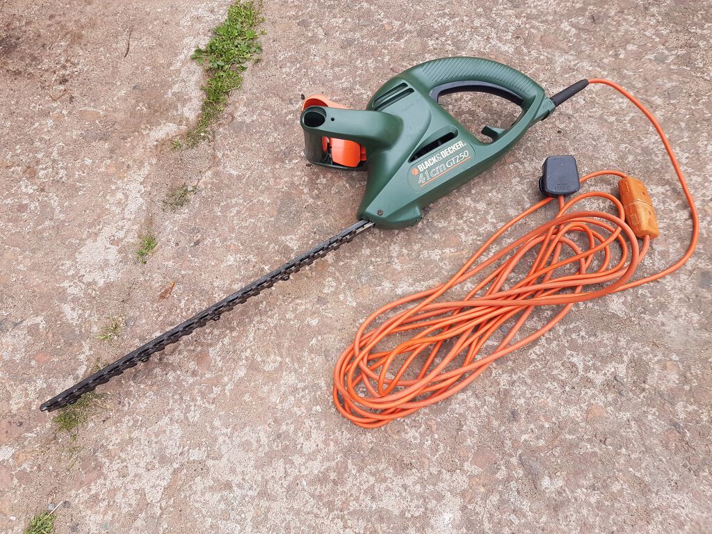 Hedge Trimmer 380W