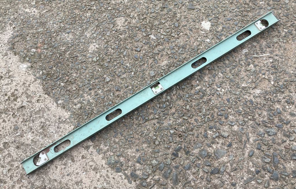 1m Spirit Level