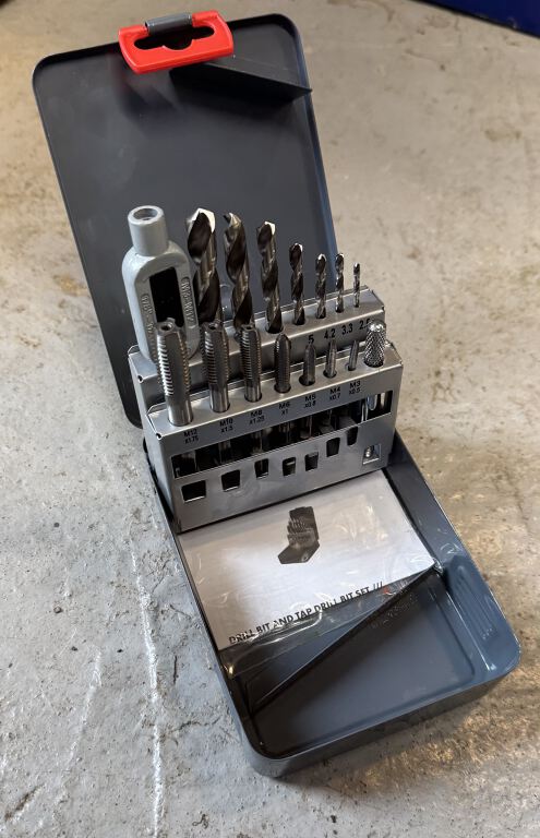 Tap & Drill Bit Set