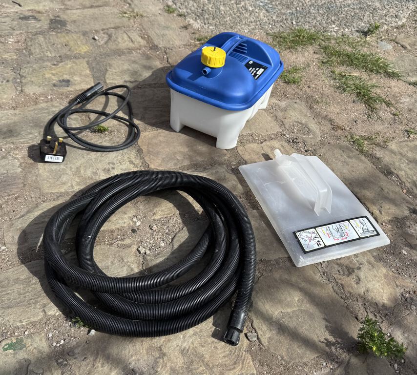 Wallpaper Steam Stripper