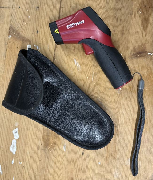 Digital Laser Thermometer