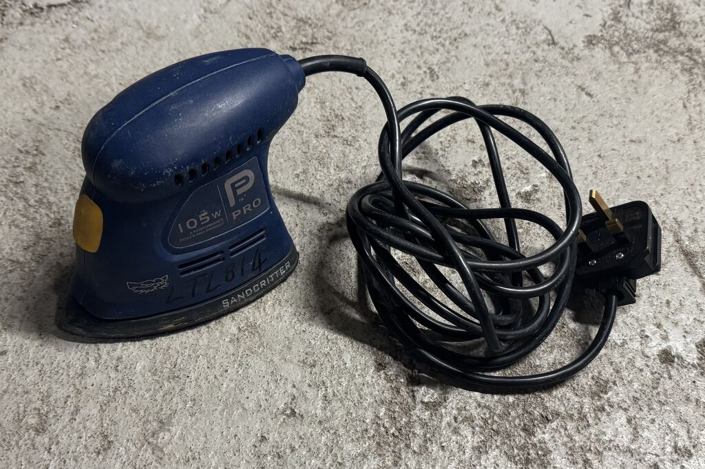 Detail Sander/Polisher 105W