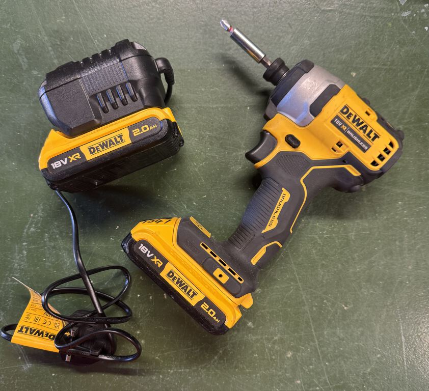 Drill - Impact Driver Drill