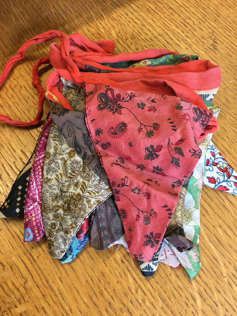 Bunting #9 - orange top & dark silks