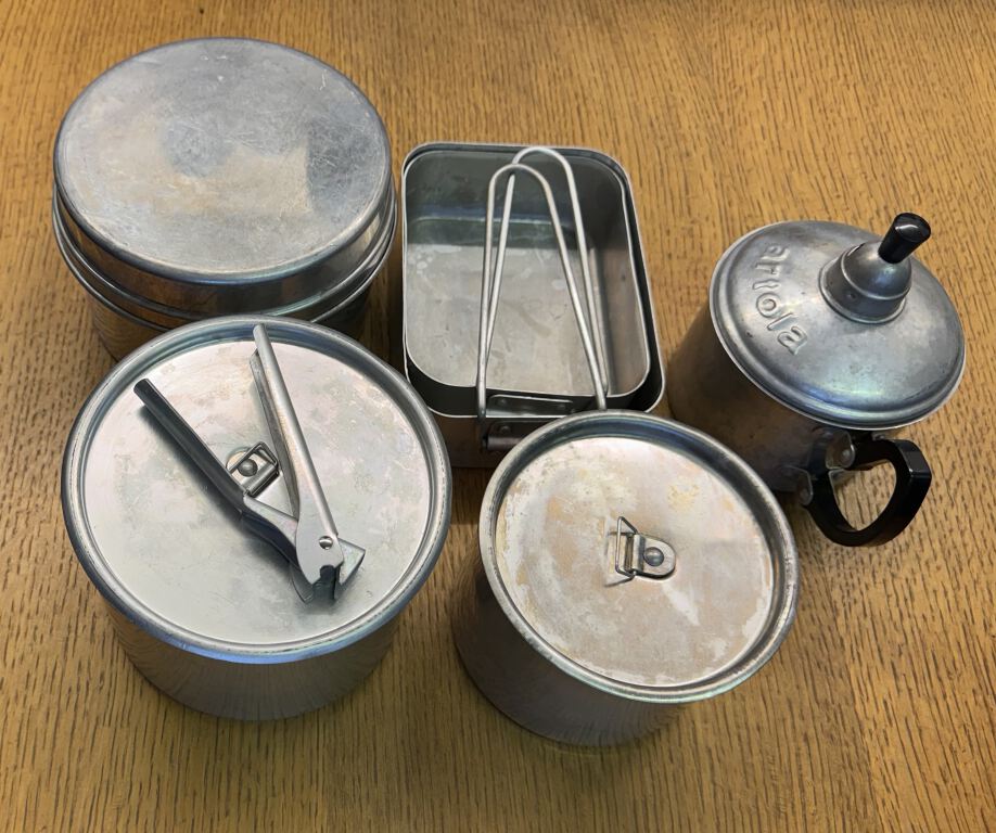 Camping cooking and eating kit