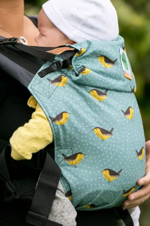 Kahu Baby carrier - little wren