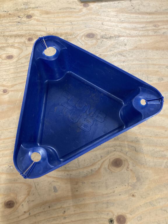Plumb Tub Radiator Bucket (ETL2847)