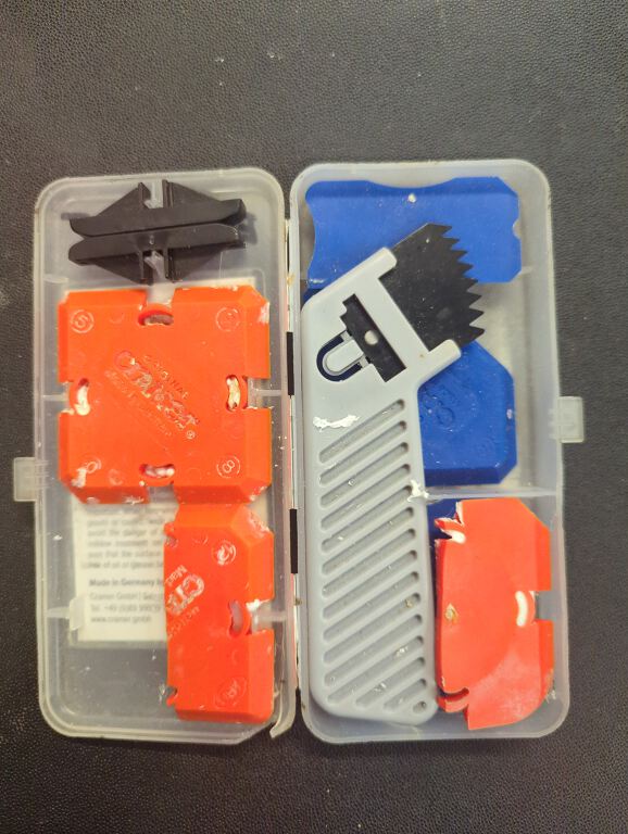 Grout Scraper and Profiling Kit (ETL2585)