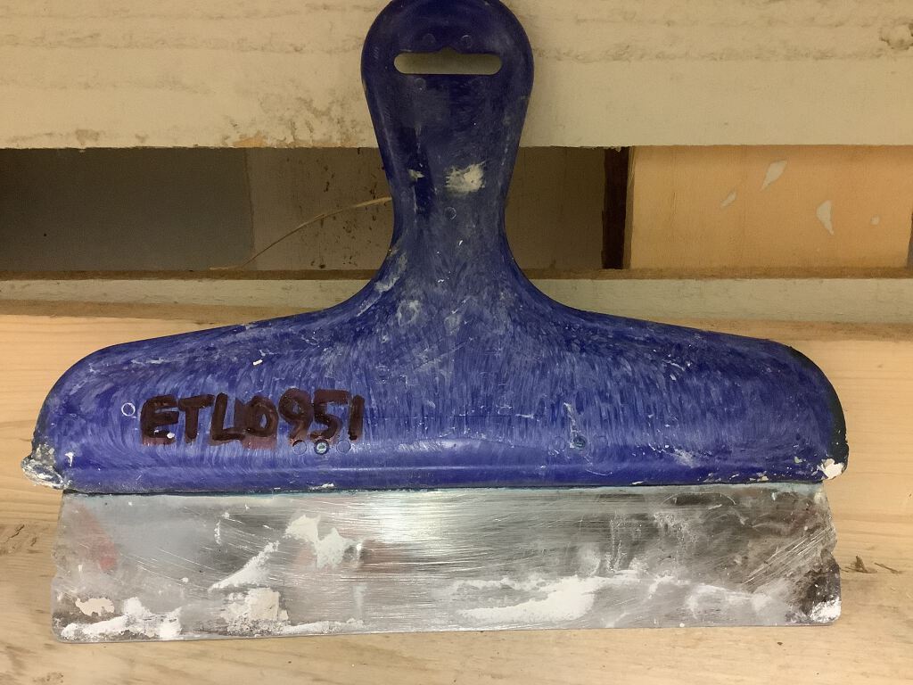 Wallpaper Smoother/Scraper (ETL0951)