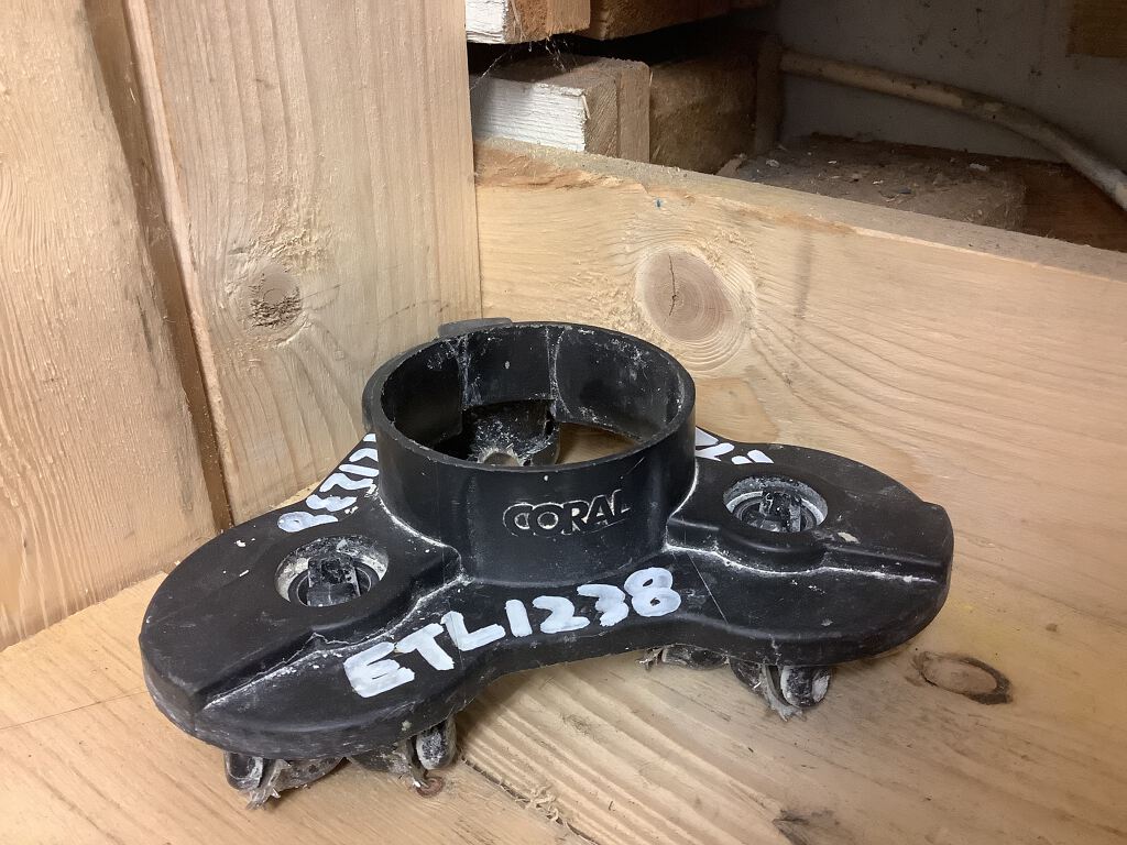 Wallpaper Perforator (ETL1238)