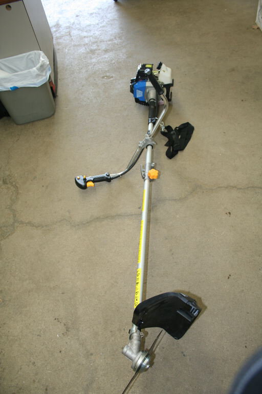 Mundelein Tool Library Blue Max Gas Brush Cutter/Trimmer (1195)