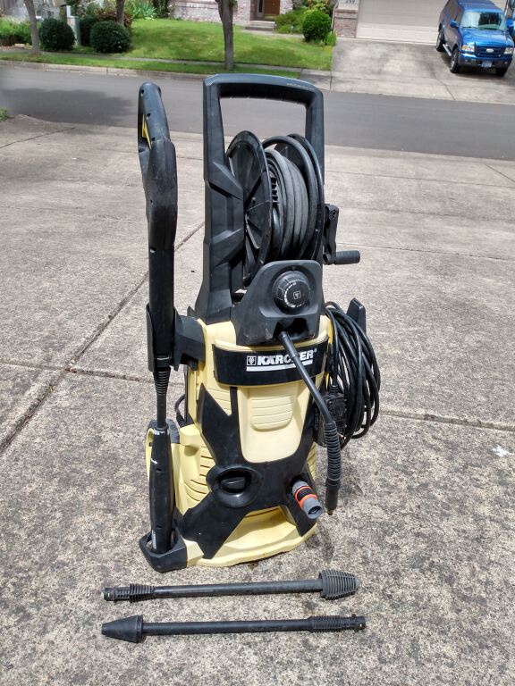 ToolBox Project 2,000 psi pressure washer