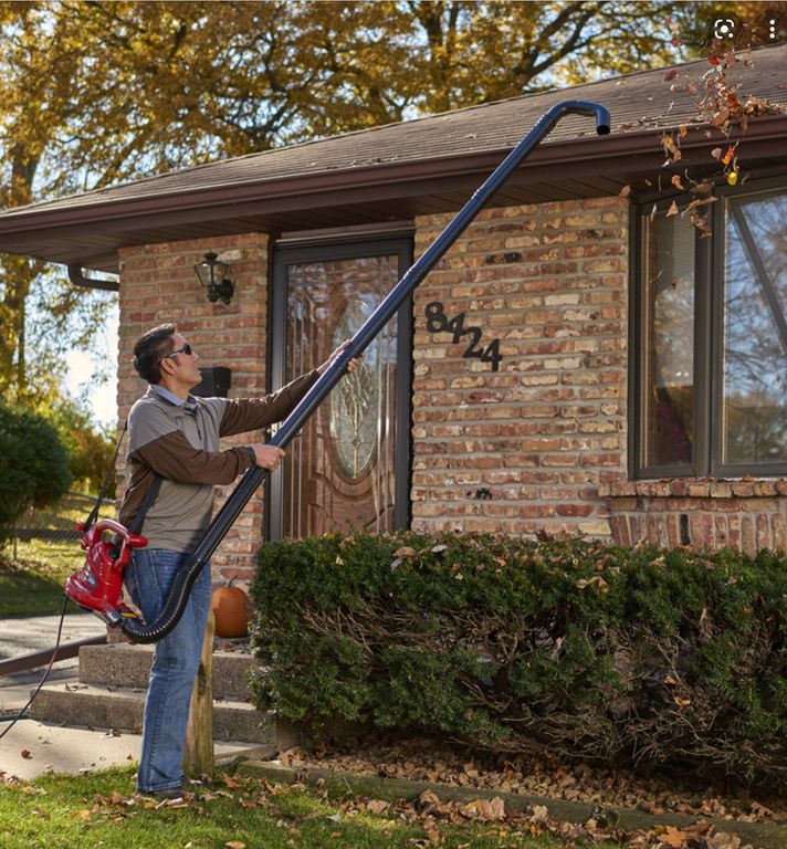 Asheville Tool Library Gutter cleaning attachment blowers (6896)