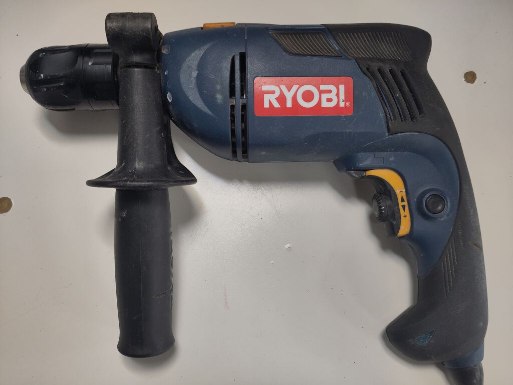 Corded hammer drill (500W)