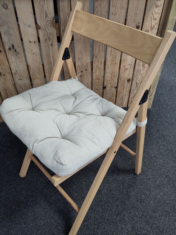 Folding wooden chair