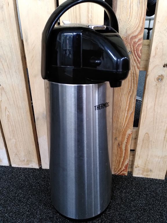 Large vacuum flask 2.5 L