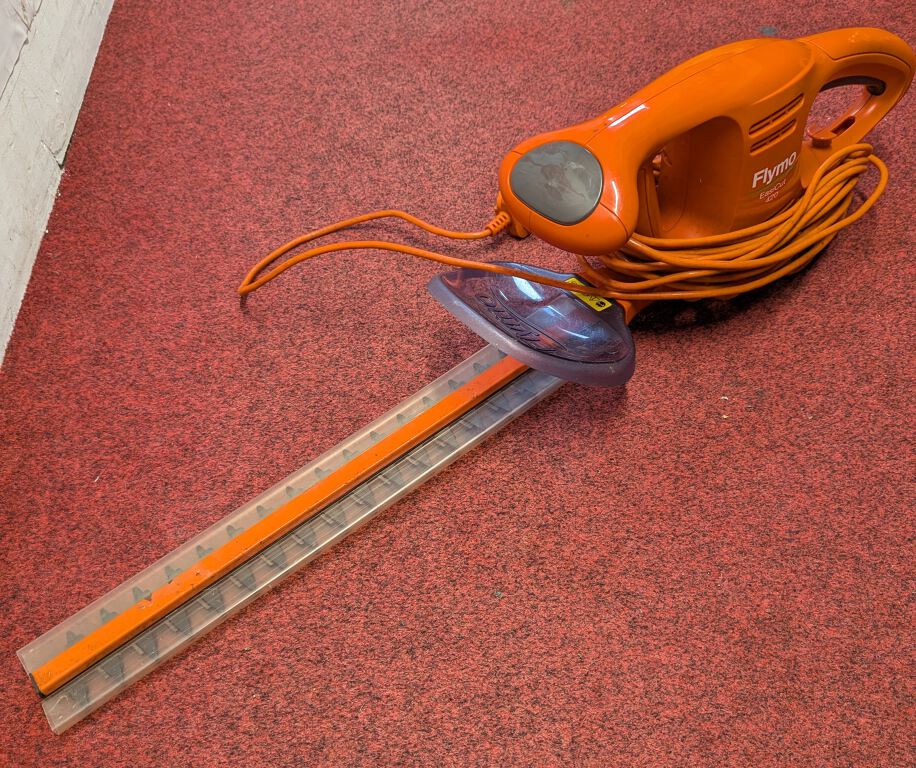 Hedge trimmers (C-300B)