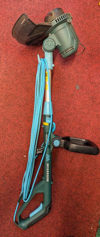 Electric grass strimmer (McGregor) (C-303C)