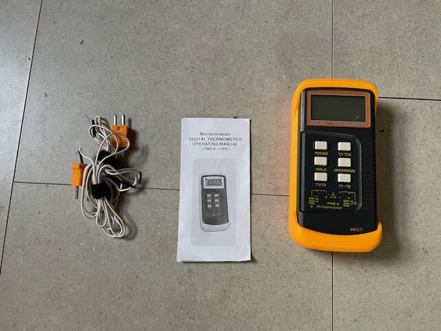 Digital thermometer (A-112)