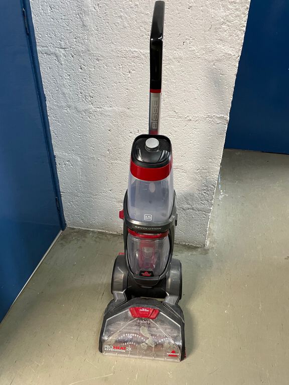 Bissell carpet cleaner (B-706)