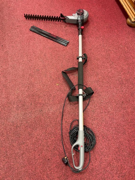 Eckman Long pole hedge trimmer (C-301D)