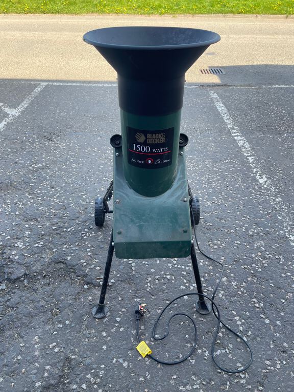 Black & Decker Garden shredder (C-305)