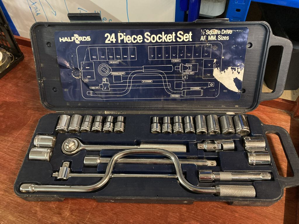 Socket set (AF & mm) (A-13D)