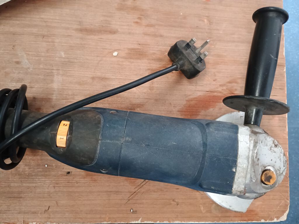 Performance Power Angle Grinder