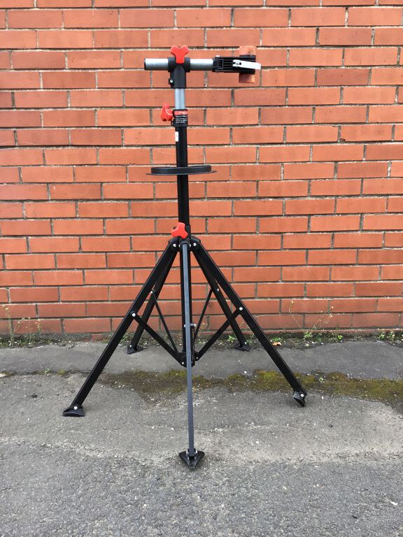 Bicycle repair stand