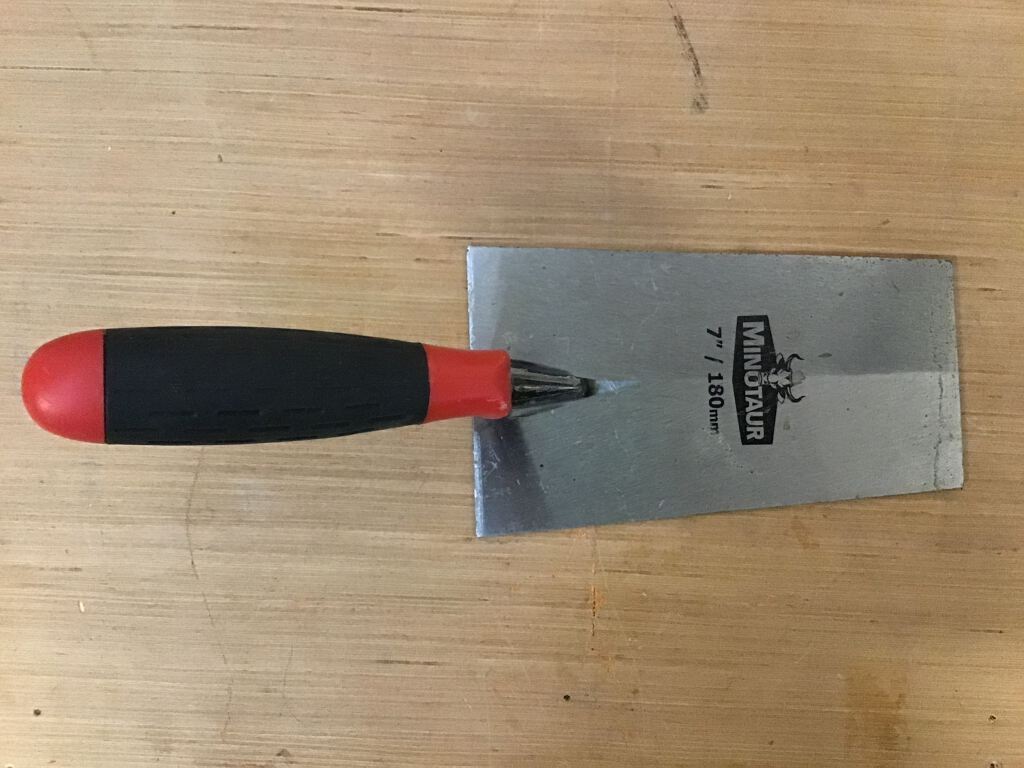 Hand Trowel - Bucket