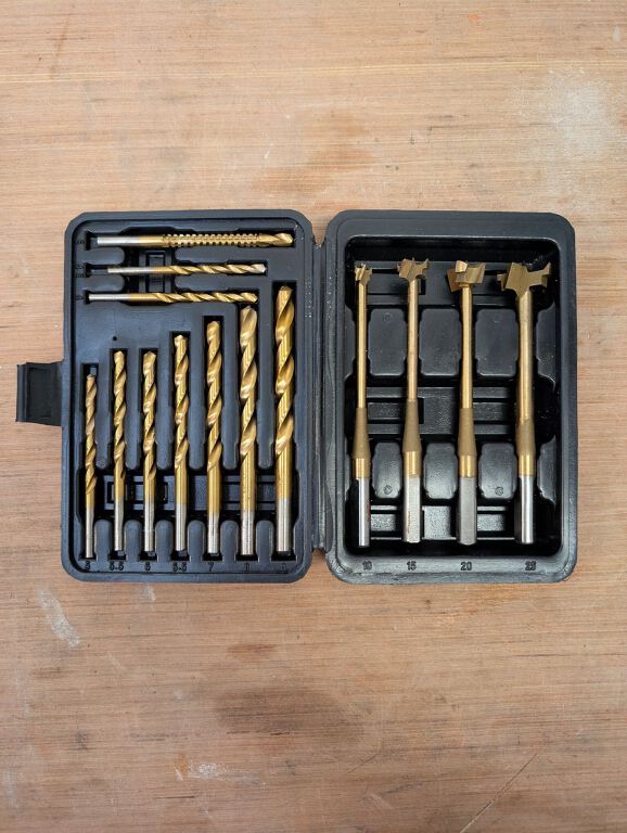 14 Piece Drill Bit Set
