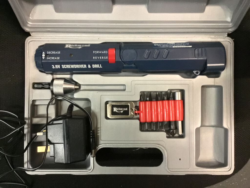 3.6V Screwdriver