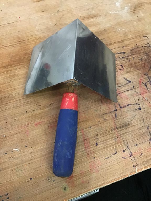 corner trowel