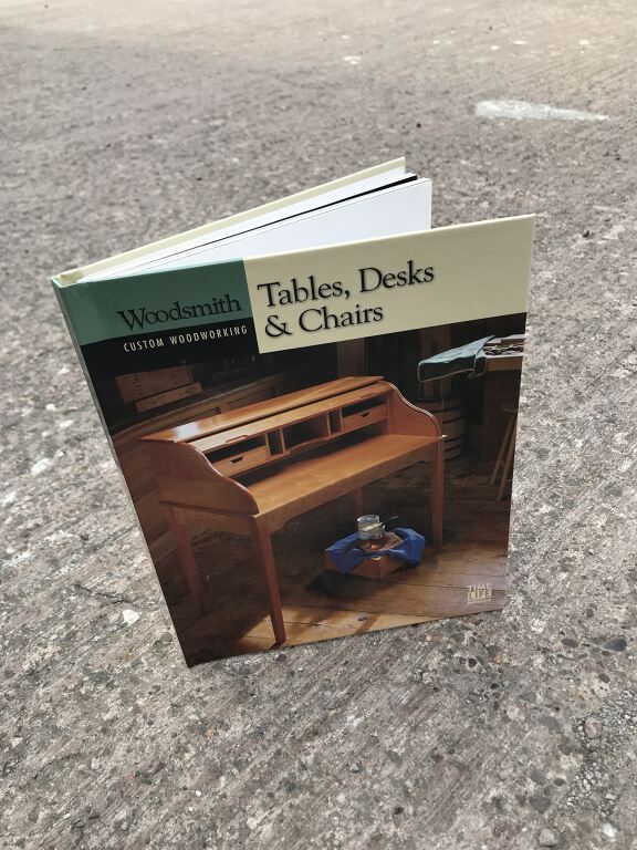 Tables Desks & Chairs