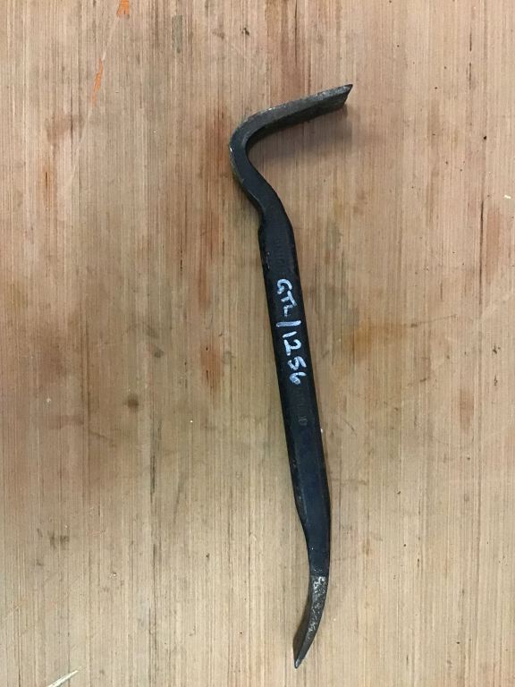 Crow bar with forked end and chisel end