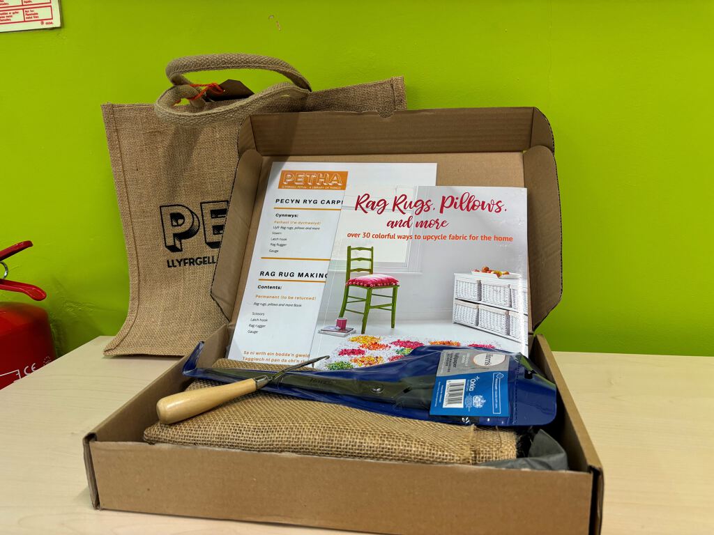 Creu Ryg Carpiau // - Rag Rugs - Pecyn Petha // Petha Pack